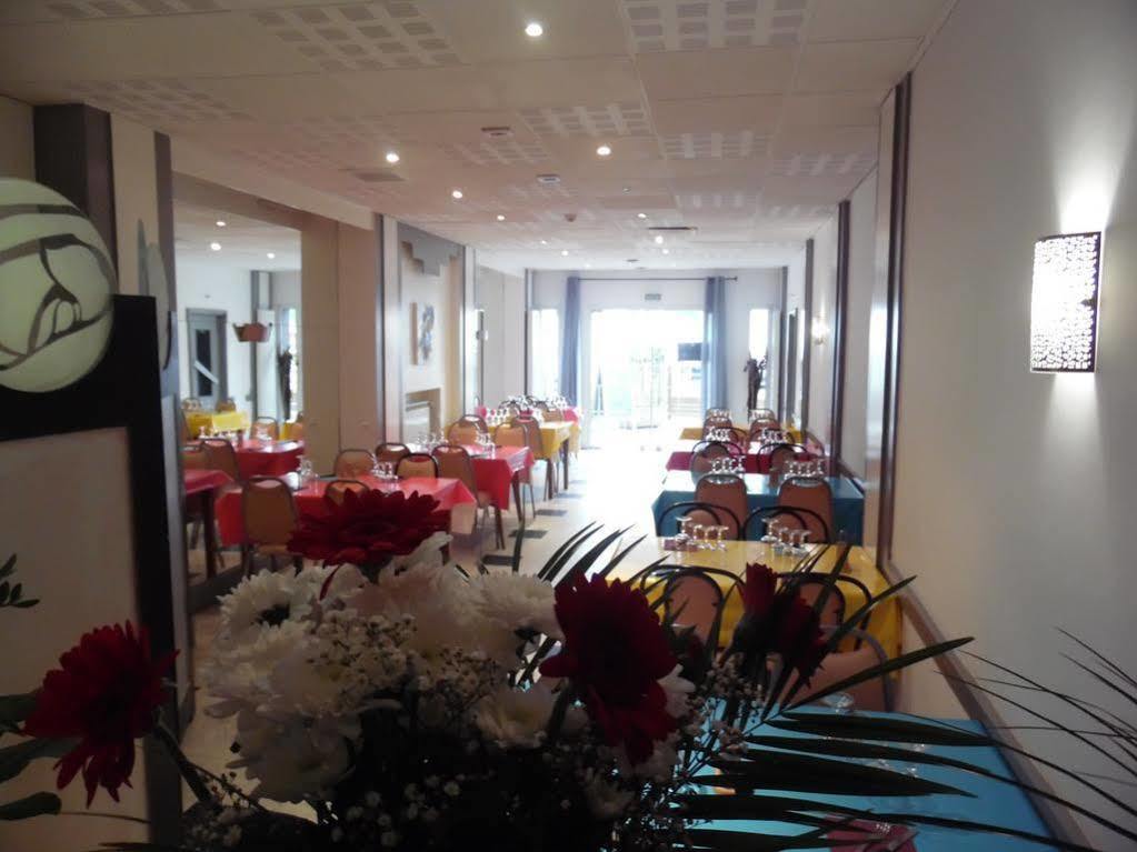 Hotel Restaurant L'Etape Millau Exterior foto